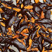 Mangoes in dark chocolate, no added sugar, made with honey