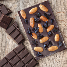 Sugar free chocolate made with local raw honey and organic dark cacao only healthy ingredients